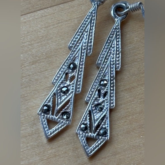 Vintage Art Deco-Inspired Artisan 925 Silver Marcasite Earrings - Picture 2 of 10